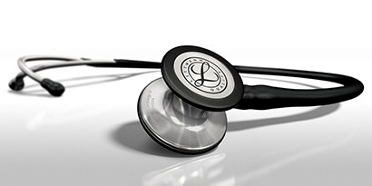 Stéthoscope 3M™ Littmann® Classic III™.
